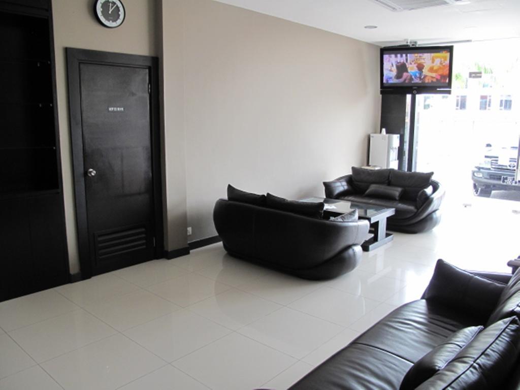 Labuk Hotel Sandakan Esterno foto