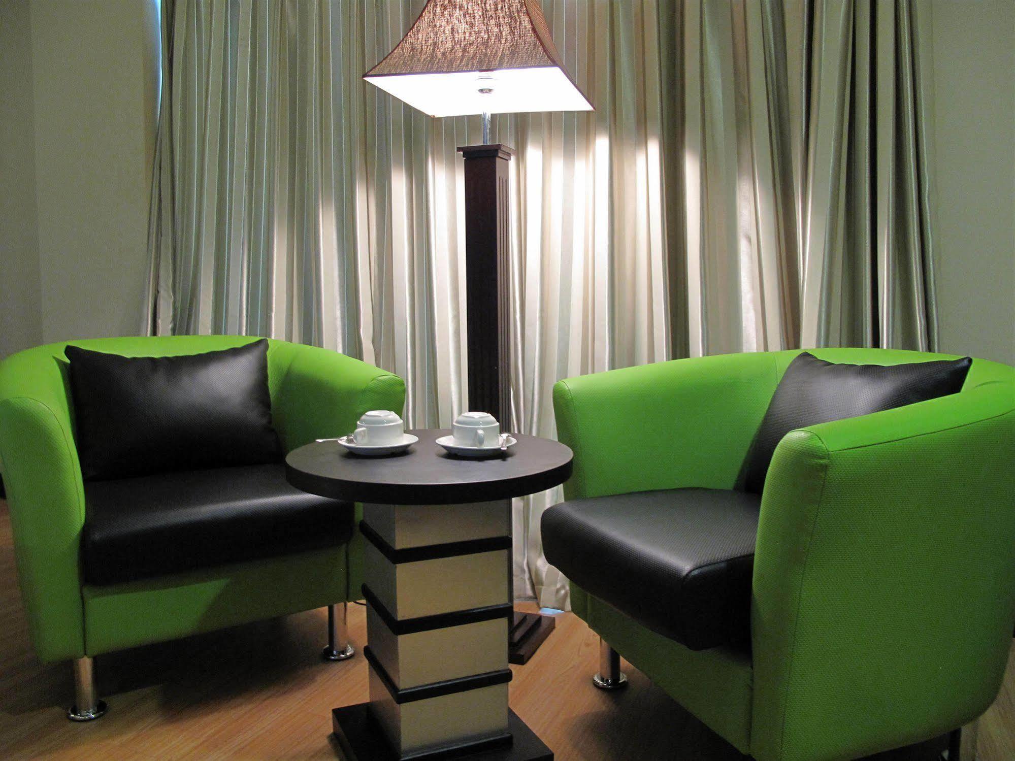 Labuk Hotel Sandakan Esterno foto